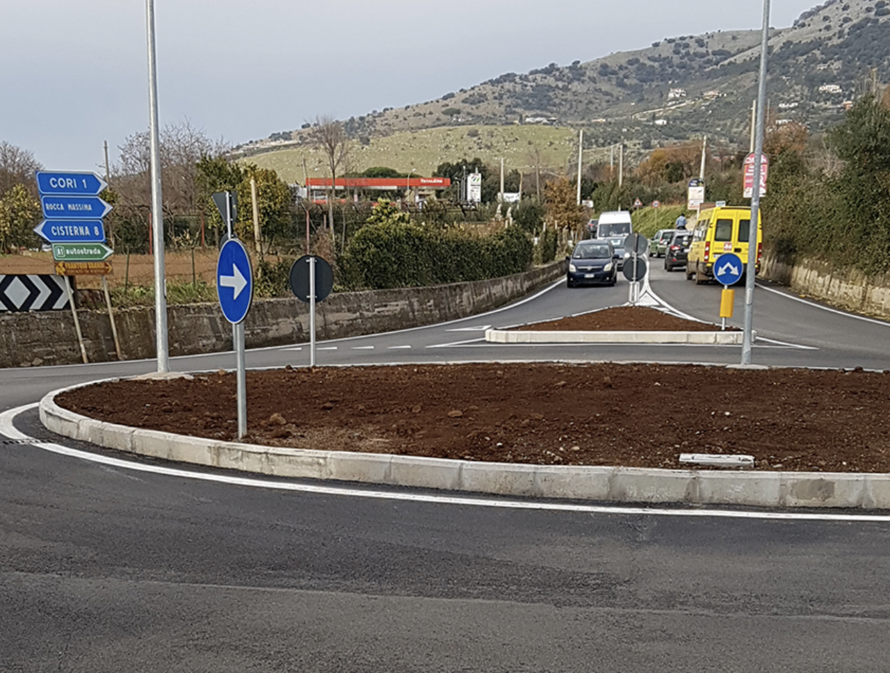 ROTATORIA E STRADA Cori (LT)